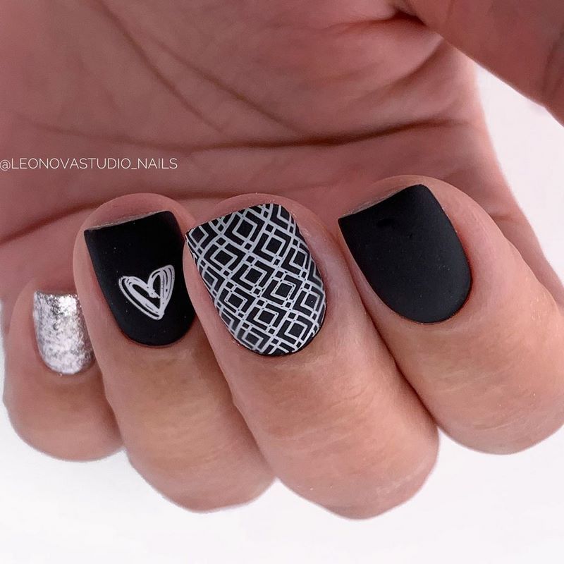 Manucure matte élégante 2025-2026: photos, actualités, idées de manucure mate