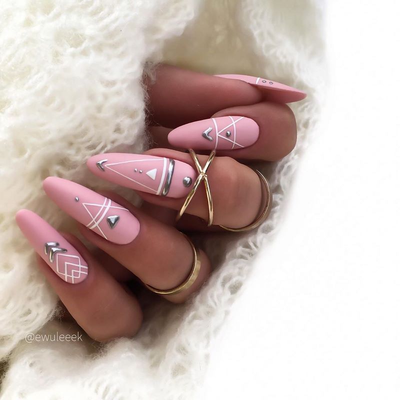 Manucure matte élégante 2025-2026: photos, actualités, idées de manucure mate