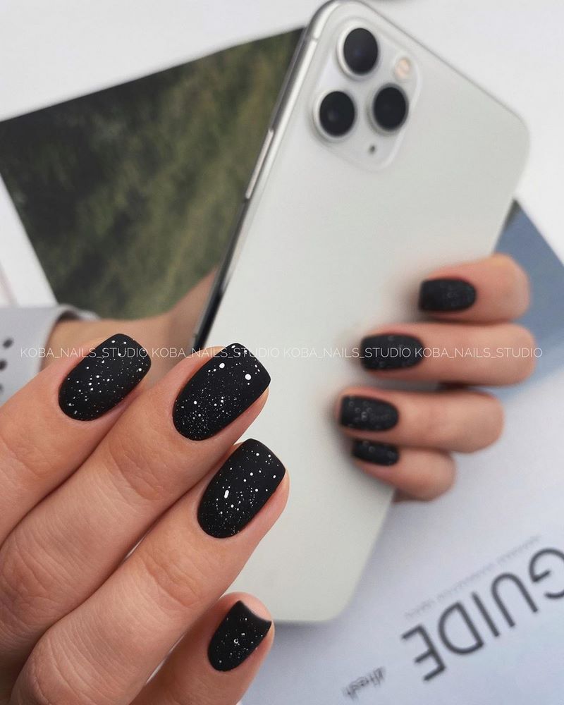 Manucure matte élégante 2025-2026: photos, actualités, idées de manucure mate