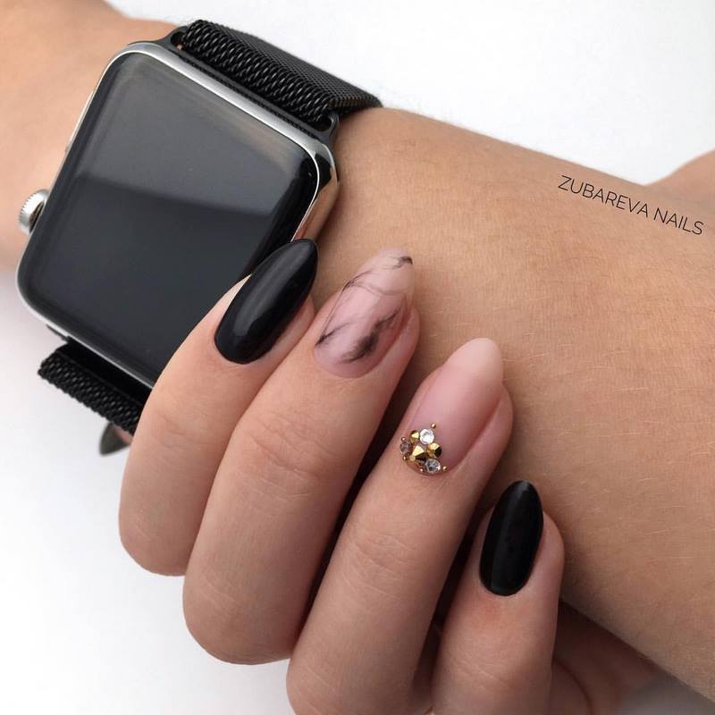 Idées créatives pour la manucure en marbre 2025-2026: des nouveautés en matière de design