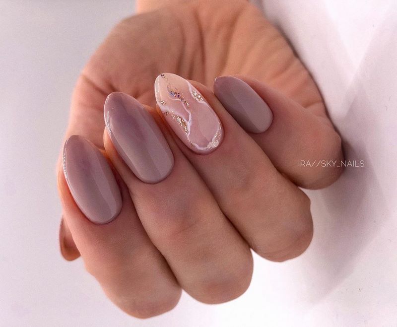 Idées créatives pour la manucure en marbre 2025-2026: des nouveautés en matière de design