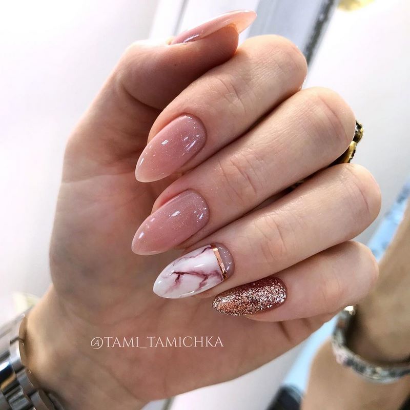 Idées créatives pour la manucure en marbre 2025-2026: des nouveautés en matière de design