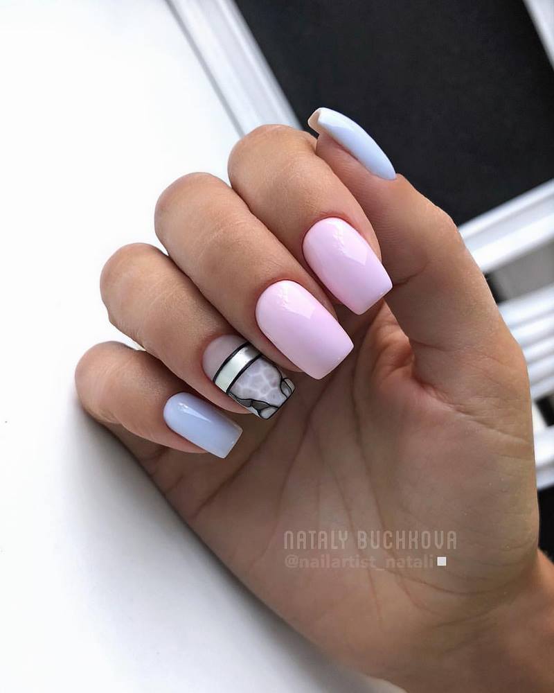 Idées créatives pour la manucure en marbre 2025-2026: des nouveautés en matière de design