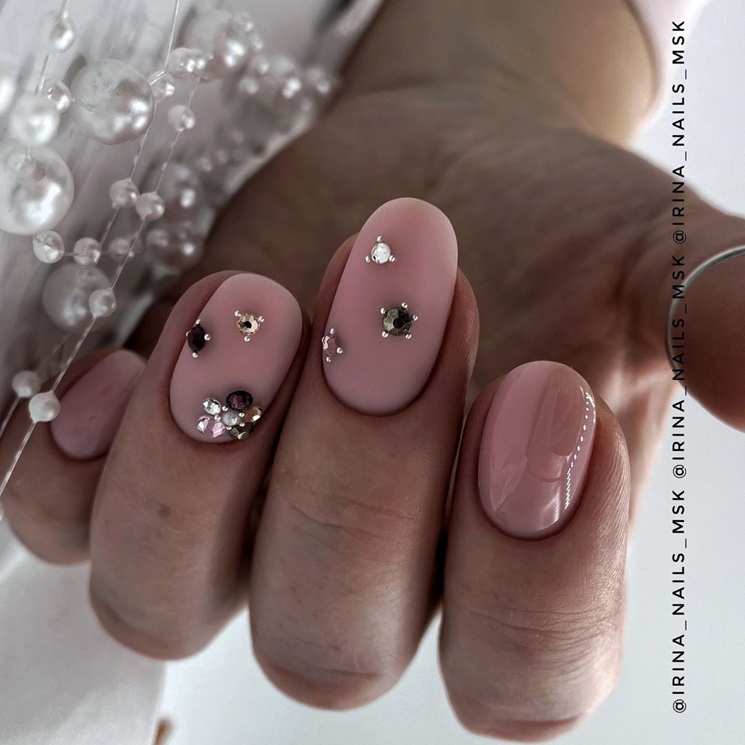 Les plus belles tendances de manucure de la saison 2025-2026: les meilleurs nouveaux produits, les meilleures idées de la photo