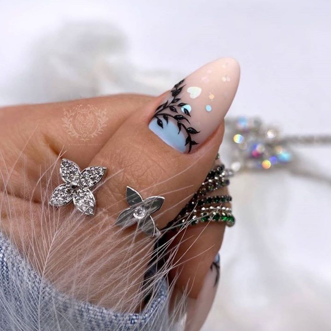 Les plus belles tendances de manucure de la saison 2025-2026: les meilleurs nouveaux produits, les meilleures idées de la photo