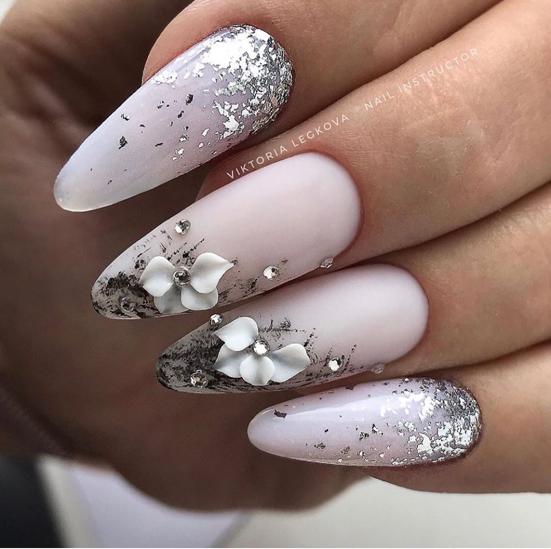 Les plus belles tendances de manucure de la saison 2025-2026: les meilleurs nouveaux produits, les meilleures idées de la photo