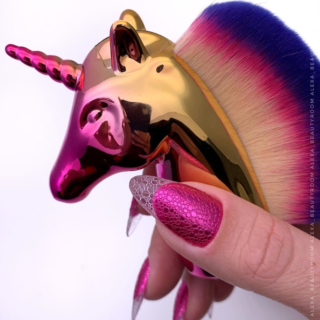 Les plus belles tendances de manucure de la saison 2025-2026: les meilleurs nouveaux produits, les meilleures idées de la photo