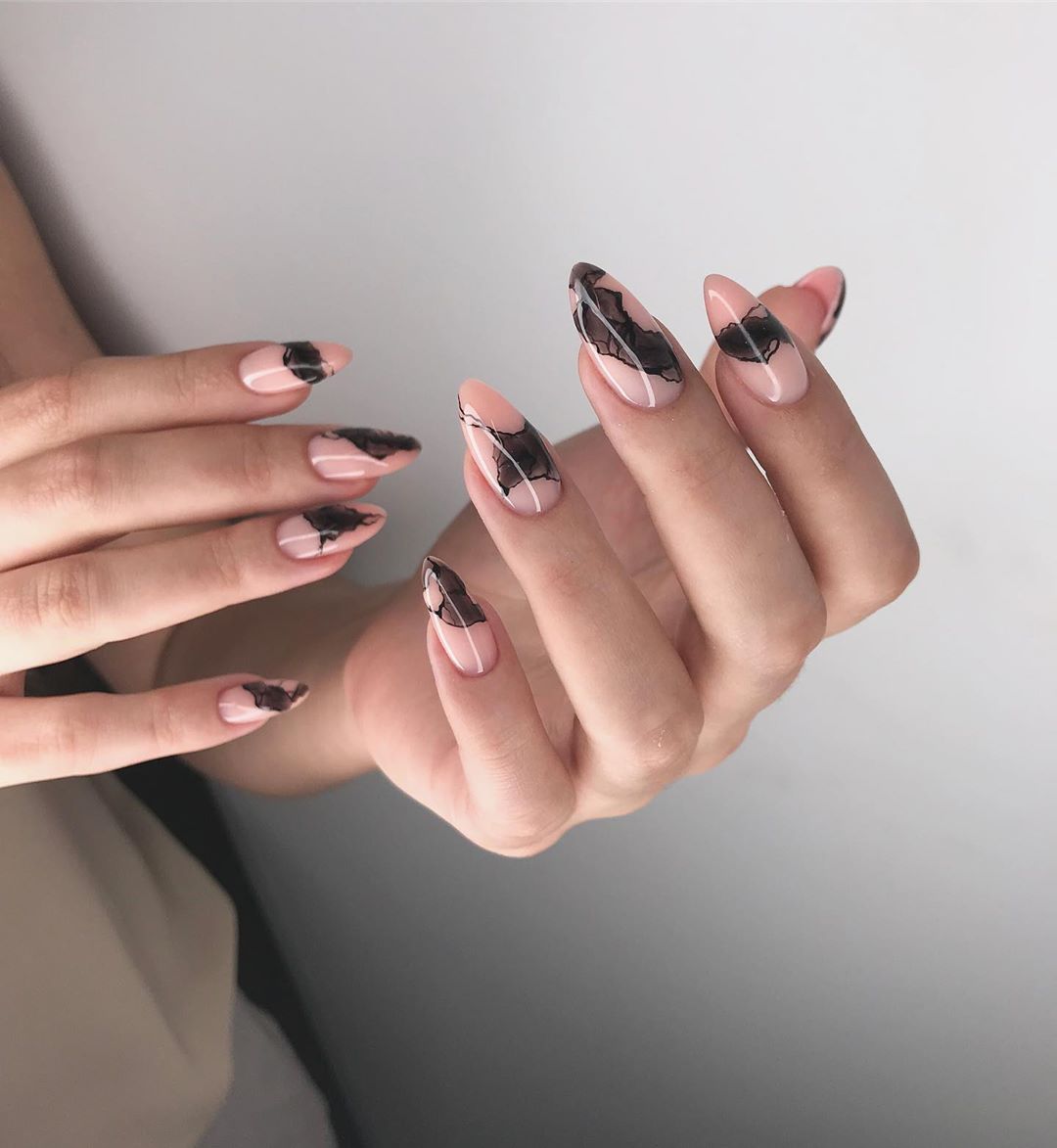 Les plus belles tendances de manucure de la saison 2025-2026: les meilleurs nouveaux produits, les meilleures idées de la photo