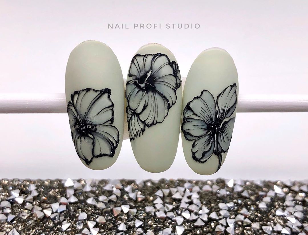 Les plus belles tendances de manucure de la saison 2025-2026: les meilleurs nouveaux produits, les meilleures idées de la photo