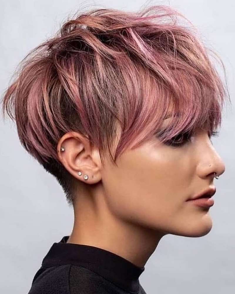 Coupes de cheveux courtes originales pour femmes 2025-2026: photos, idées de coupes courtes