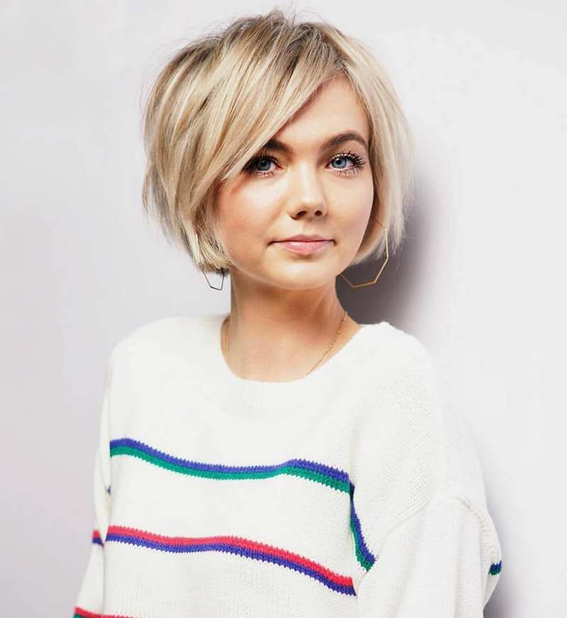 Coupes de cheveux courtes originales pour femmes 2025-2026: photos, idées de coupes courtes