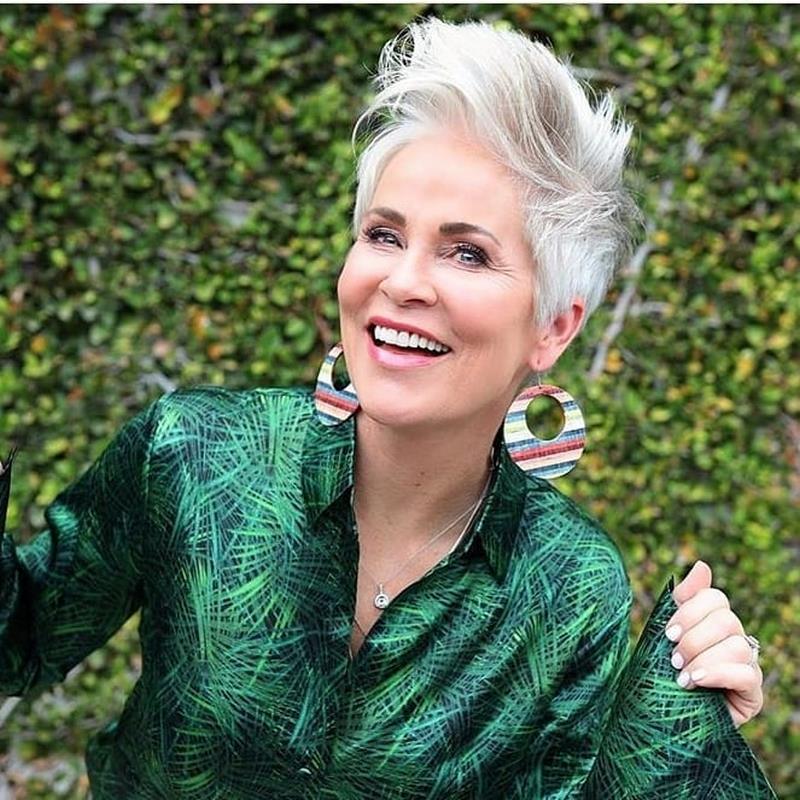 Coupes de cheveux courtes originales pour femmes 2025-2026: photos, idées de coupes courtes