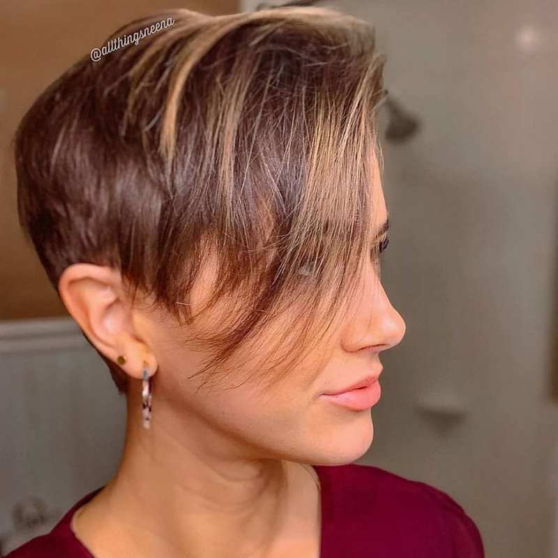 Coupes de cheveux courtes originales pour femmes 2025-2026: photos, idées de coupes courtes