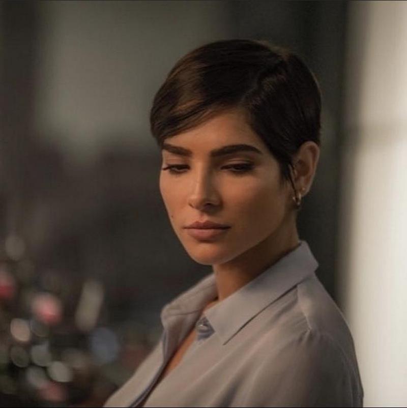 Coupes de cheveux courtes originales pour femmes 2025-2026: photos, idées de coupes courtes